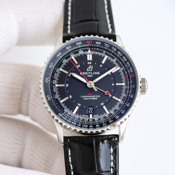 白壳 1600 金壳 1700 
真情演绎，百年灵 BREITLING LP2 航空计时1系列  