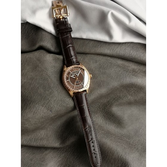 TW力作——【VC江诗丹顿伍陆之型—FIFTYSIX全日历系列】腕表
【型号】4000E/000A