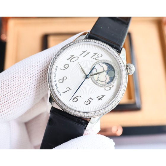 白1750-金1800。江诗丹顿Egérie伊灵女神系列再添新作！沉淀时光雅韵，流转日夜芳华。超薄机