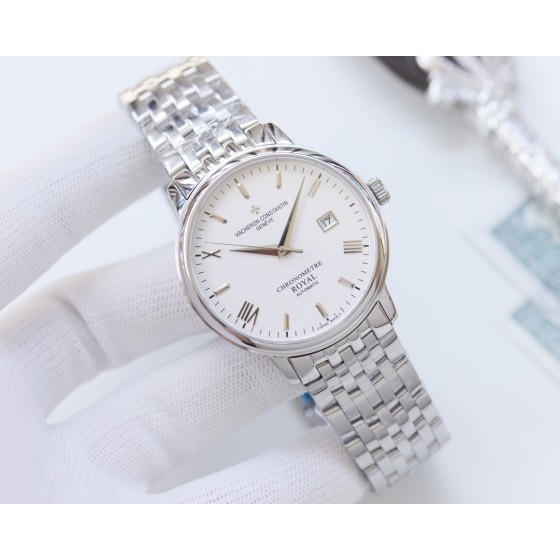 尊享价：620
品牌：江诗丹顿-Vacherron
类型：男士腕表
壳套：顶级版316精钢L
