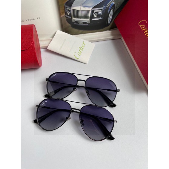 130 新款卡地亚原单品质男士偏光太阳镜 材质：高清宝丽来偏光镜片、金属合金印字logo镜腿。看细节