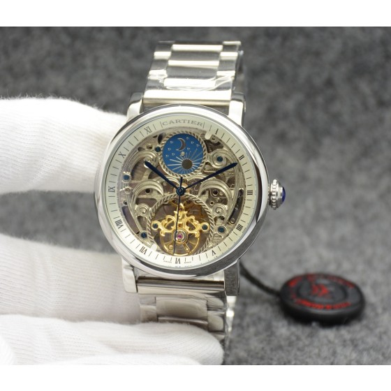 卡地亚Cartier最新款男士机械腕表[鼓掌]精钢表壳，抛光打磨！表盘采用飞轮镂空设计，精雕细琢，尊