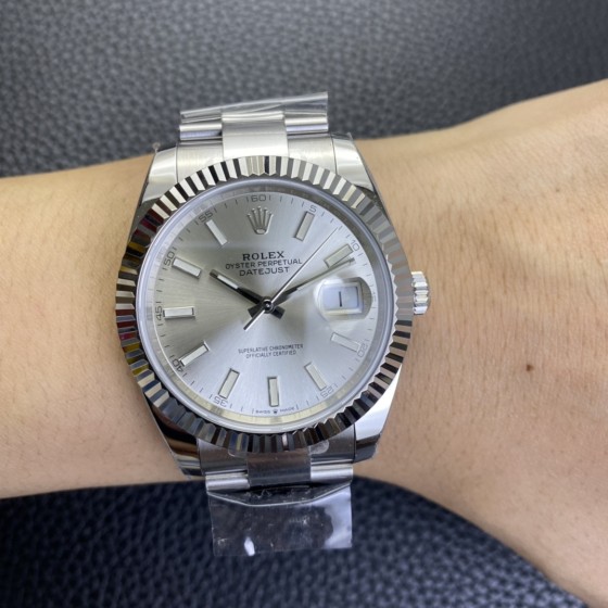 clean厂/C厂 新品劳力士日志型系列m126334-0004 银盘
1:搭载一比一超级3235