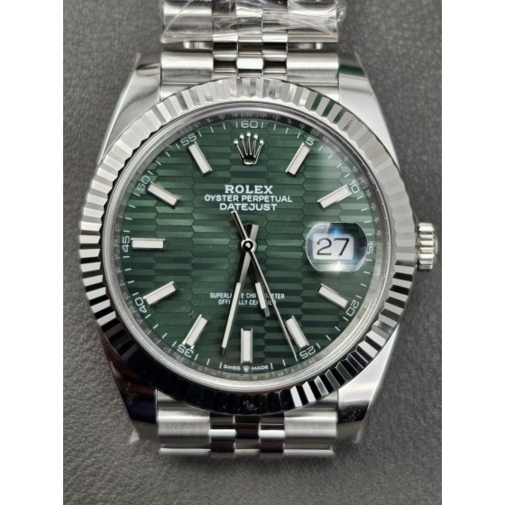 clean新品 41mm绿色
这次新品都是新配色