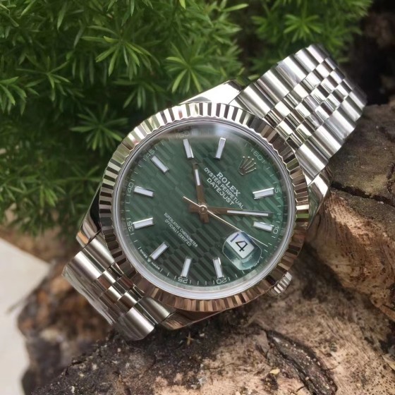 VS最新款 3235机芯41日志型DJ  格子纹日志～
VS3225机芯，唯一72动能储存版本。而