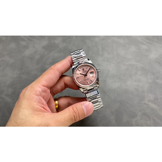 QF 配重 劳力士 星期日志 双历36mm
重量158g装2836机芯
重量140g装3255机