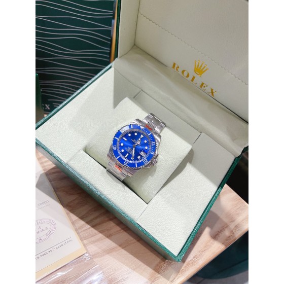 P200
高品质ROLEX劳力士  绿水鬼 机械机芯 精钢市场高版本 凭借正品买版、表径39mm不