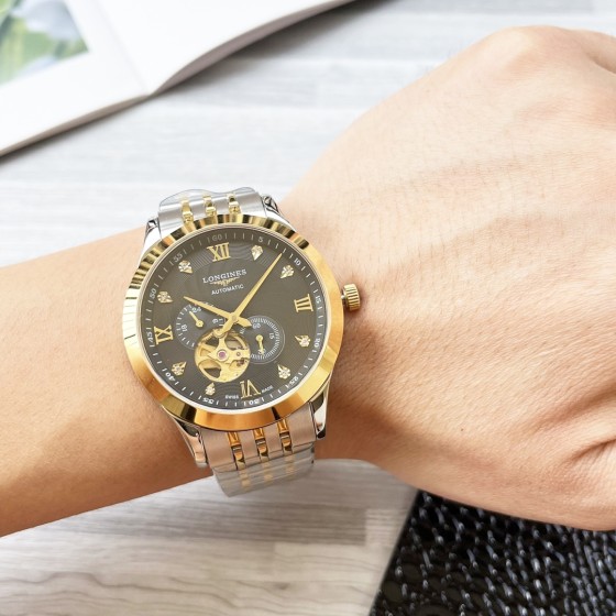 统一640
独家首发 高清实拍 优质产品
沉稳有型 魅力不凡  简约热卖新款
【品牌】：浪琴最