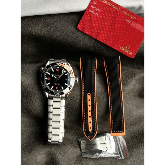 VS限量推荐：欧米茄海马系列215.30.44.21.01.002腕表，精钢表链表壳，1/4橙色陶瓷