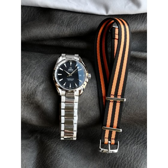 VS限量发行：欧米茄海马系列231.10.42.21.03.003腕表，精钢表壳表链，旋入式表冠，蓝