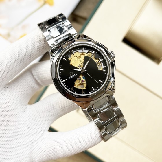 620
欧米茄-OMEG 特别系列全新男士腕表，办公室型男西装必备，干净利落，精准守信【机芯】搭载