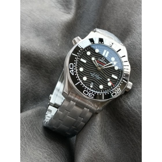 VS限量推荐：欧米茄海马系列210.30.42.20.01.001腕表，精钢表链表壳，陶瓷表圈，黑色