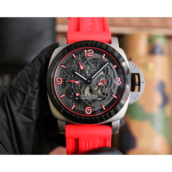 同价670
沛纳海 PANERAI 弧型镀膜玻璃 44mm*16mm 迷彩胶表带搭配原装针扣 全自