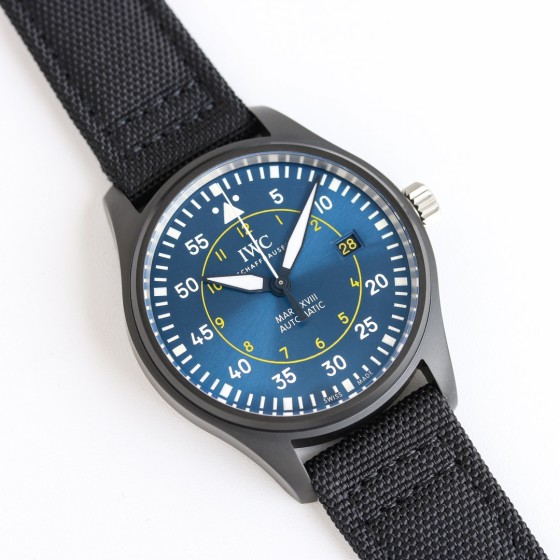 9015 1200  2892 1400 
AOF 新作归来 IWC 万国 飞行员系列OR9 
