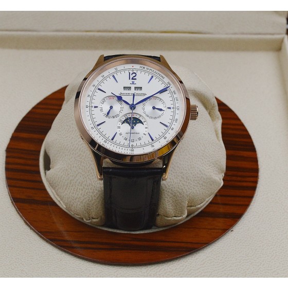 品牌：积家（高雅品位 睿智风范）
类型：2024精品男士腕表
表带：真头层 牛皮表带
机芯：全