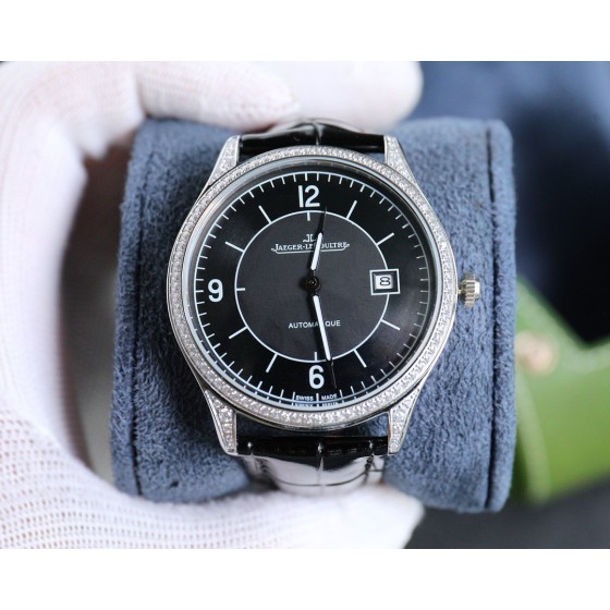 780墙裂推荐新品积家大师V2升级版 积家大师满钻Q1398420系列，壕镶满天星采用钻石精中求精奢